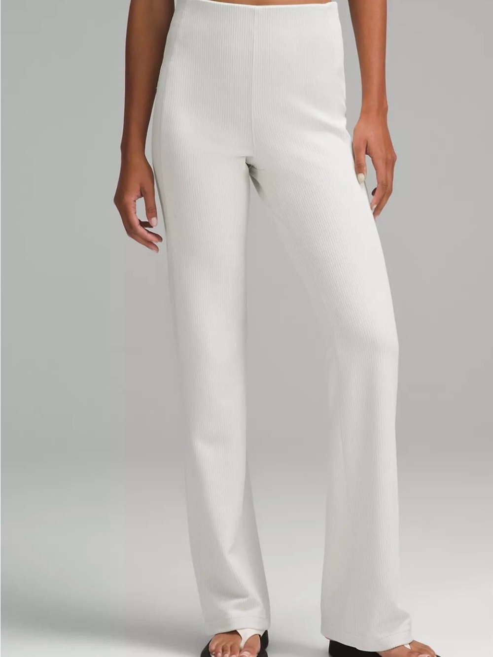 lululemon athletica Ribbed Softstreme Rib Zip Flare 32.5inch Size 2 Bone NWT